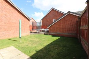 Photo 17- click for photo gallery